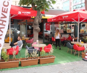 SR Döner - Sakarya Caddesi